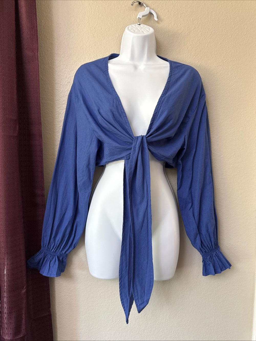 #873 SHEIN Blue Long Sleeve Tie Front Crop Top Size Large Juniors